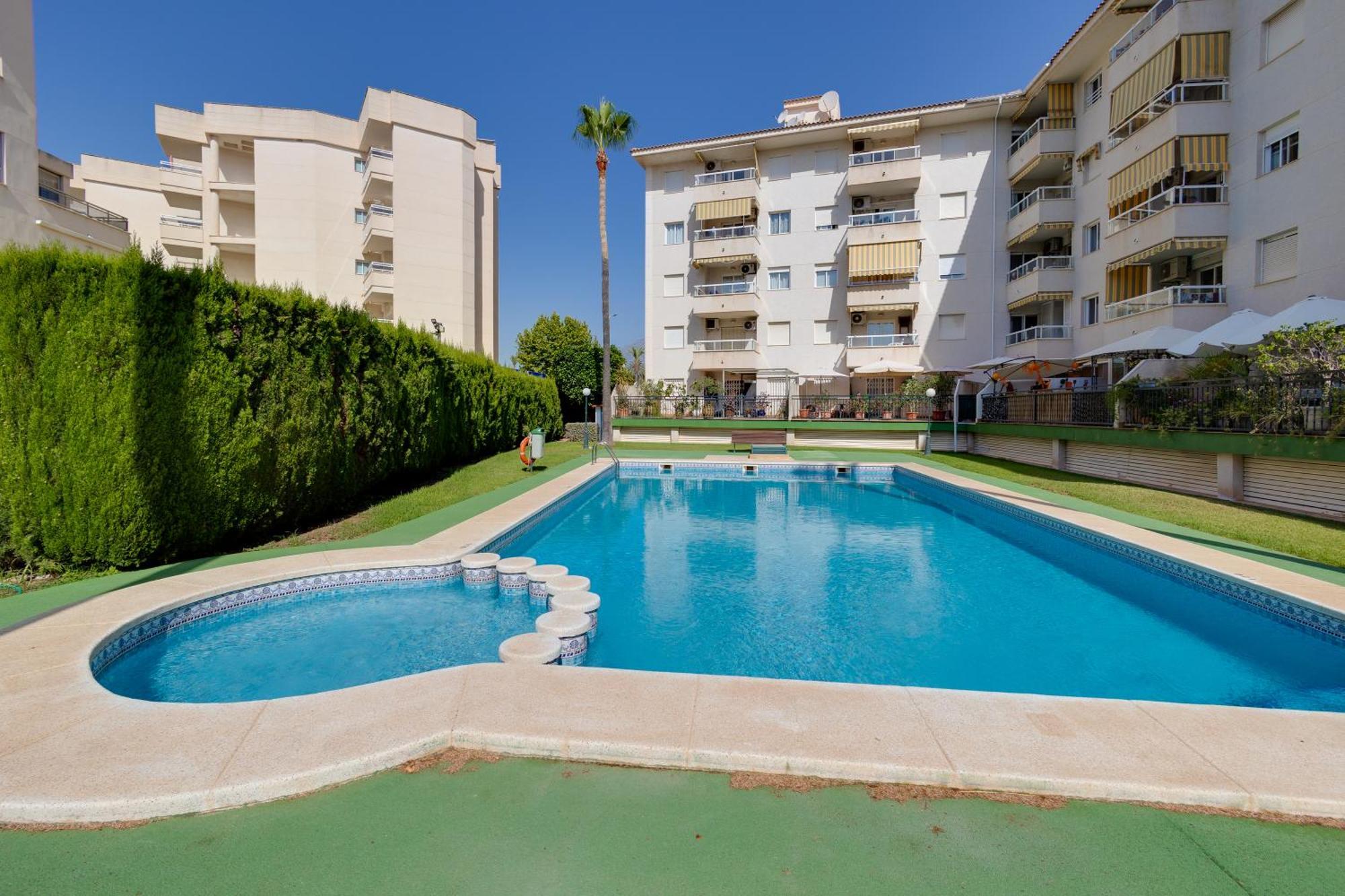 Apartamentos Oasis El Albir Luaran gambar